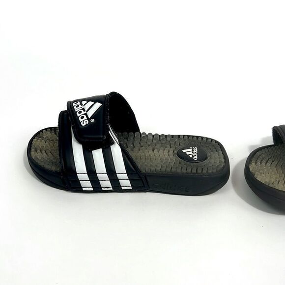 Adidas Slide On Sandals - Picture 6 of 9